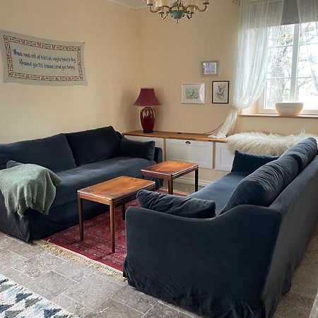 Snaellfaell Country Living - Akerbo Gard Charmigt Renoverad Flygel Kristinehamn Esterno foto